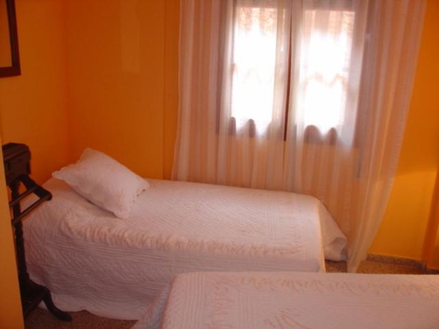 Hostal Restaurante Arasa Santa Barbara Phòng bức ảnh