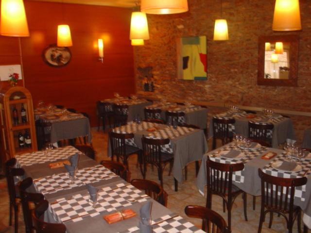 Hostal Restaurante Arasa Santa Barbara Ngoại thất bức ảnh